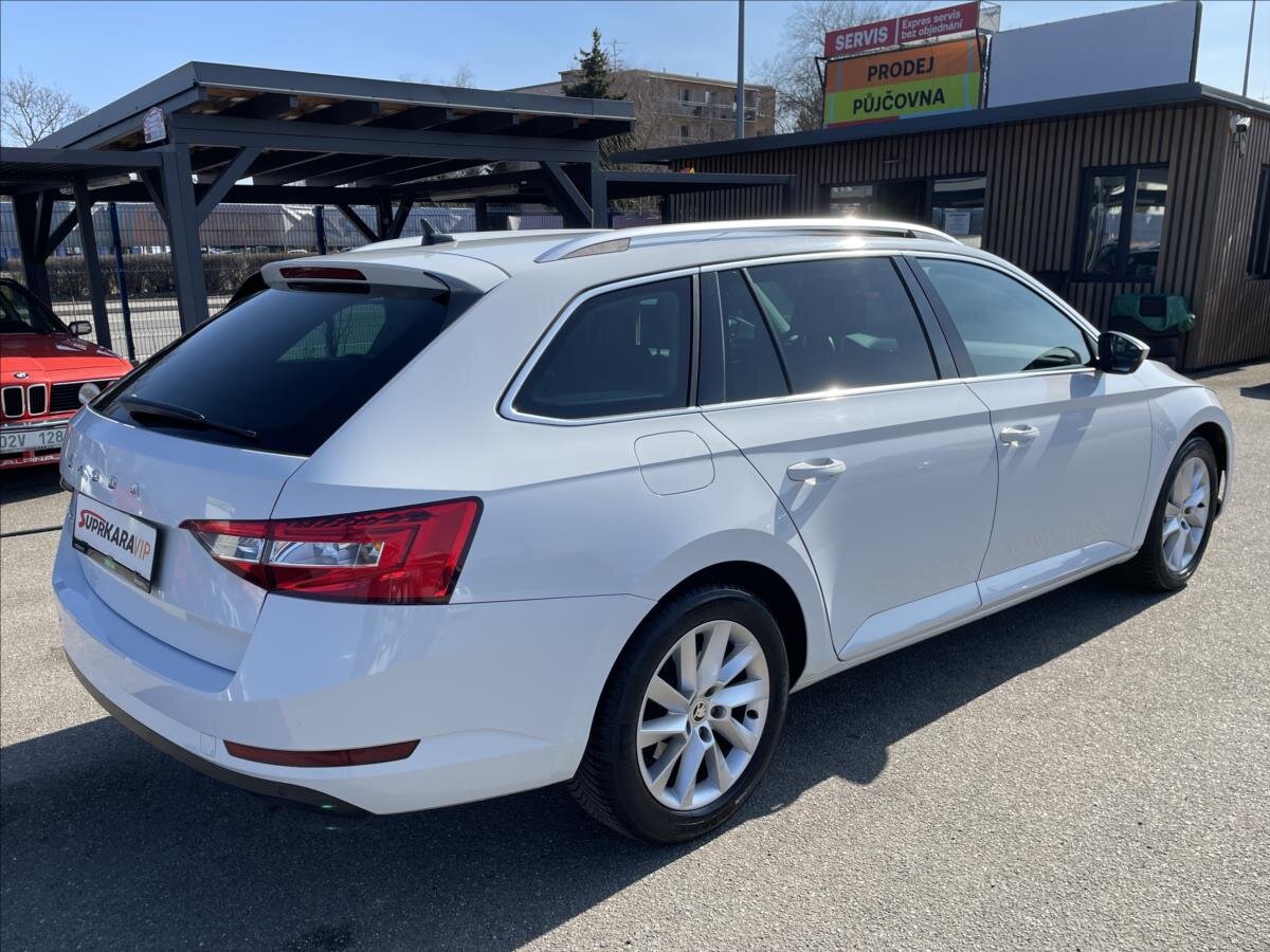 Škoda Superb Kombi 2,0 l 110 kw