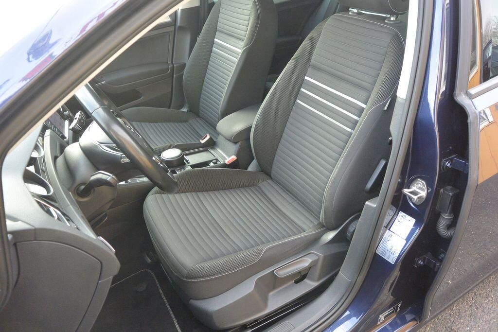 Volkswagen Golf Kombi 2,0 l 110 kw