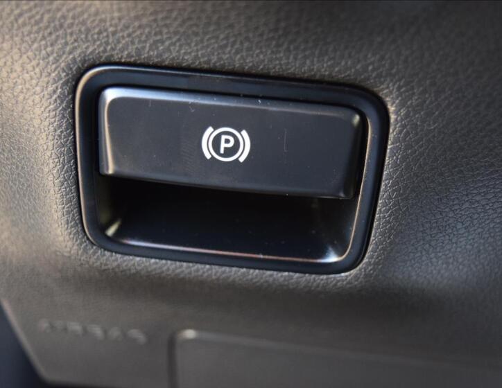 Mercedes-Benz GLA 35