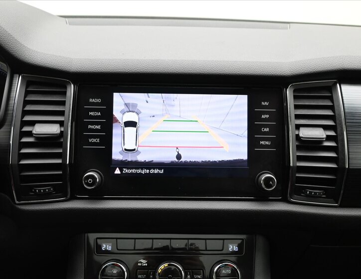 Škoda Kodiaq SUV / Terénní 1,5 l 110 kw