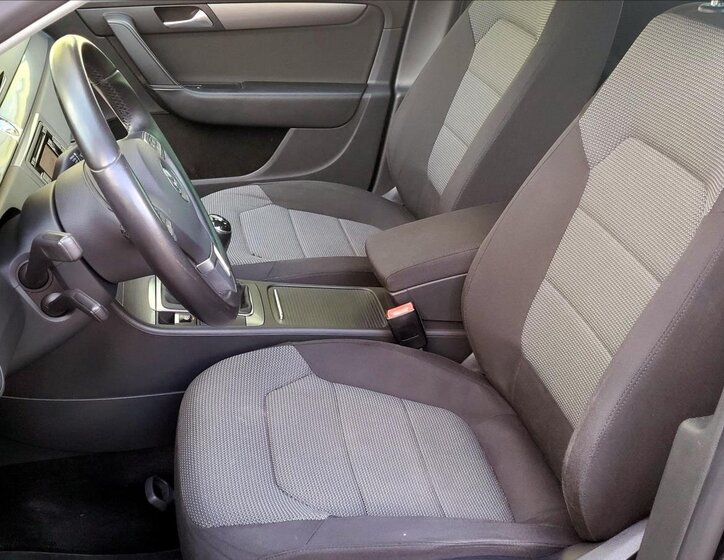 Volkswagen Passat Kombi 1,4 l 90 kw