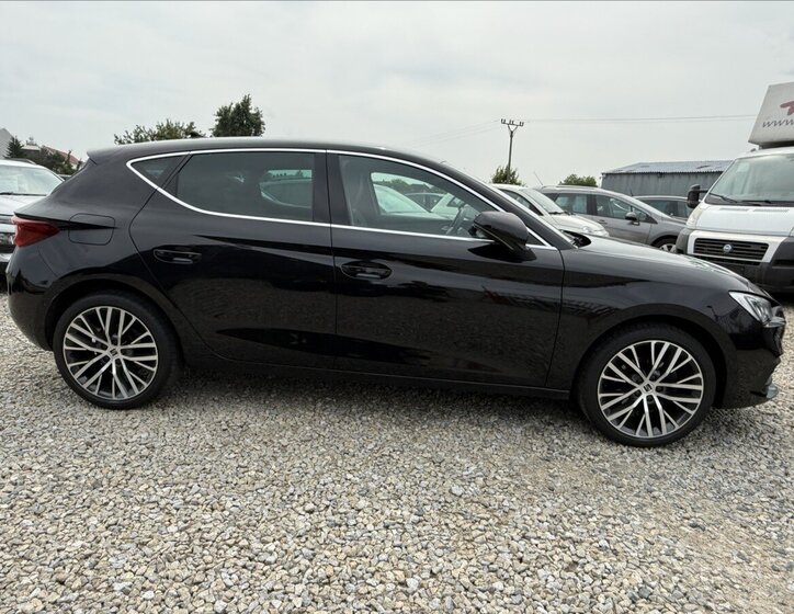 Seat Leon Hatchback 1,5 l 96 kw