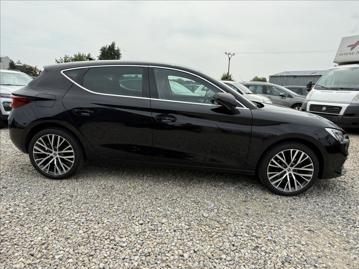 Seat Leon Hatchback 1,5 l 96 kw