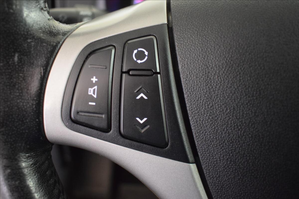 Hyundai i30 Kombi 1,6 l 92 kw