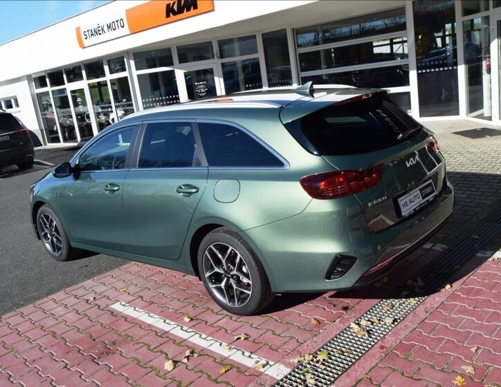KIA Ceed 12