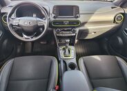Hyundai Kona 12