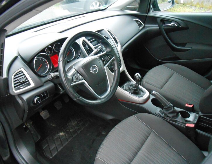 Opel Astra Kombi 1,6 l 85 kw