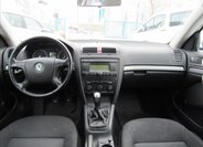 Škoda Octavia Sedan / Limuzína 1,6 l 85 kw