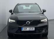Volvo XC40 SUV 2,0 l 145 kw