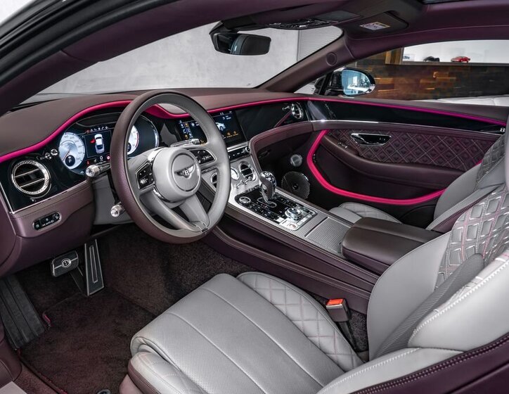 Bentley Continental GT Kupé 6,0 l 485 kw