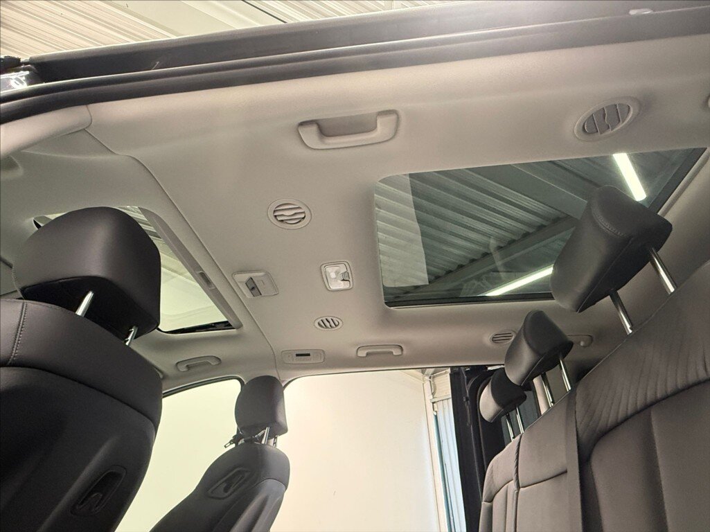 Hyundai Staria MPV 2,2 l 130 kw