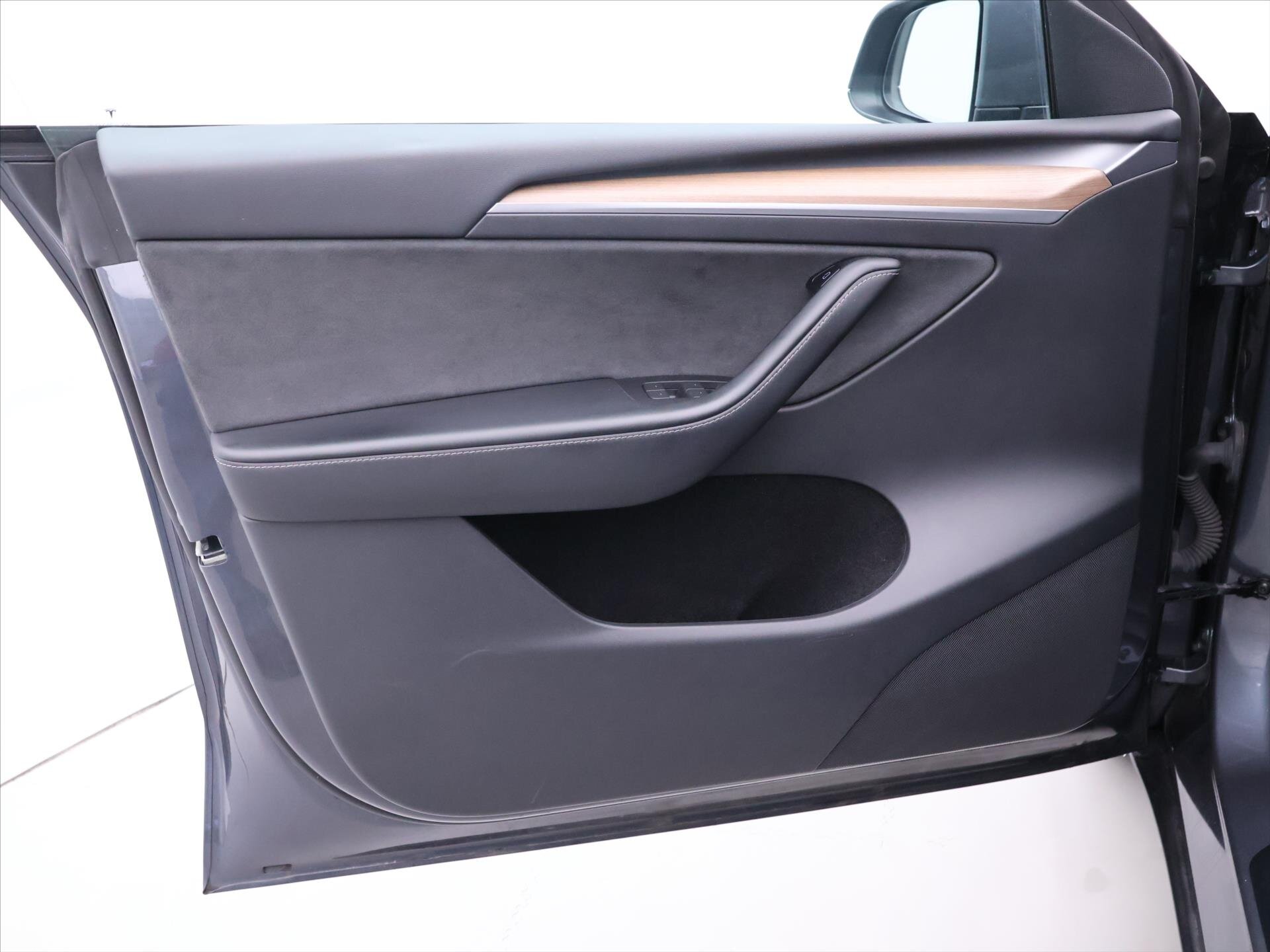 Tesla Model Y SUV / Terénní 0,0 258 kw