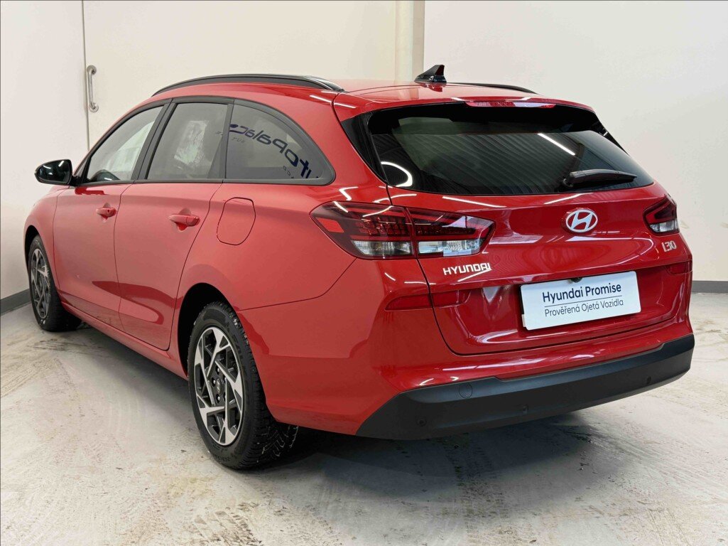 Hyundai i30 Kombi 998,0 73 kw