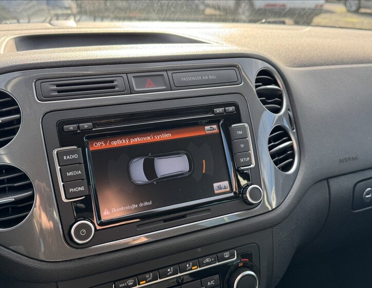 Volkswagen Tiguan SUV 2,0 l 103 kw