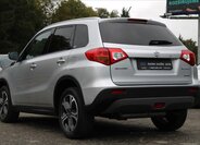 Suzuki Vitara SUV / Terénní 1,6 l 88 kw