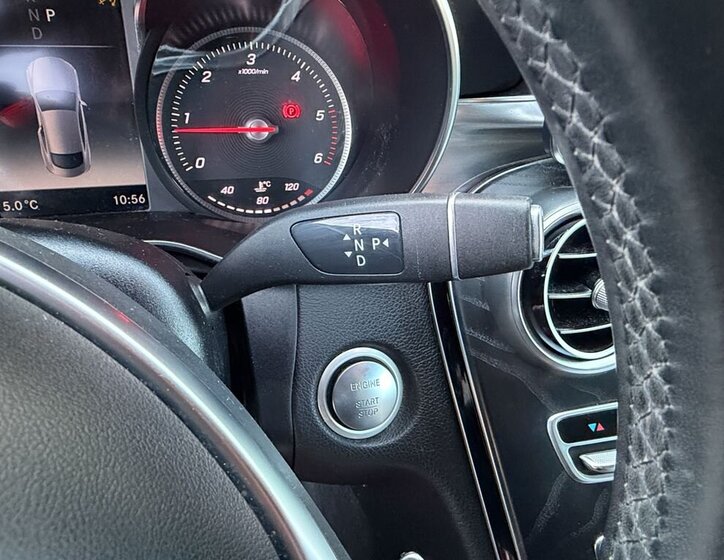 Mercedes-Benz Třídy C Kupé 2,1 l 150 kw