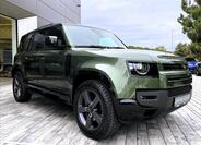 Land Rover Defender 10