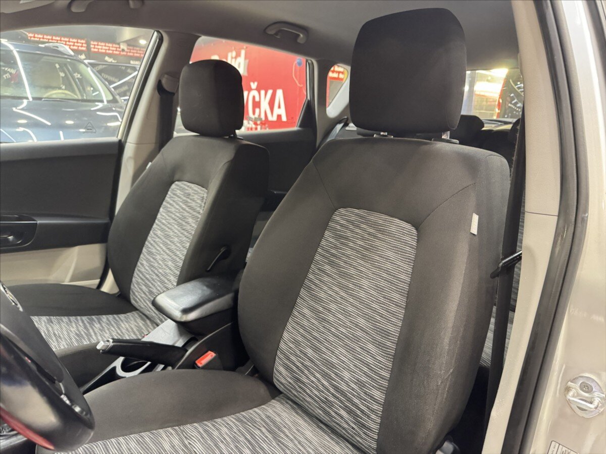 KIA Ceed Hatchback 1,4 l 80 kw