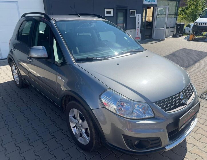Suzuki SX4 SUV 1,6 l 88 kw