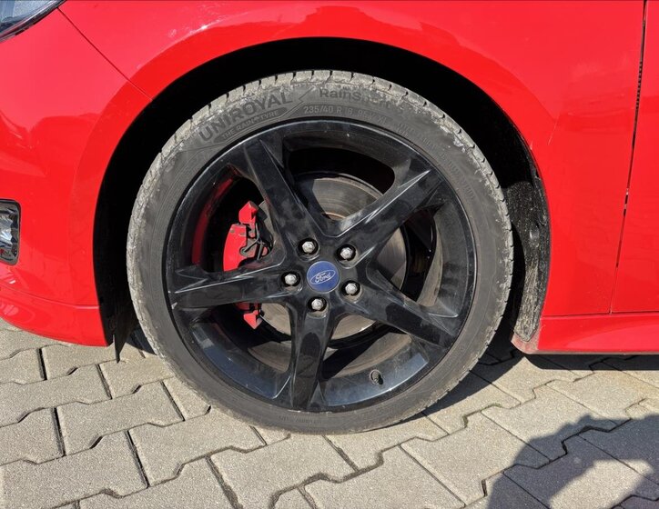 Ford Focus Hatchback 1,5 l 110 kw