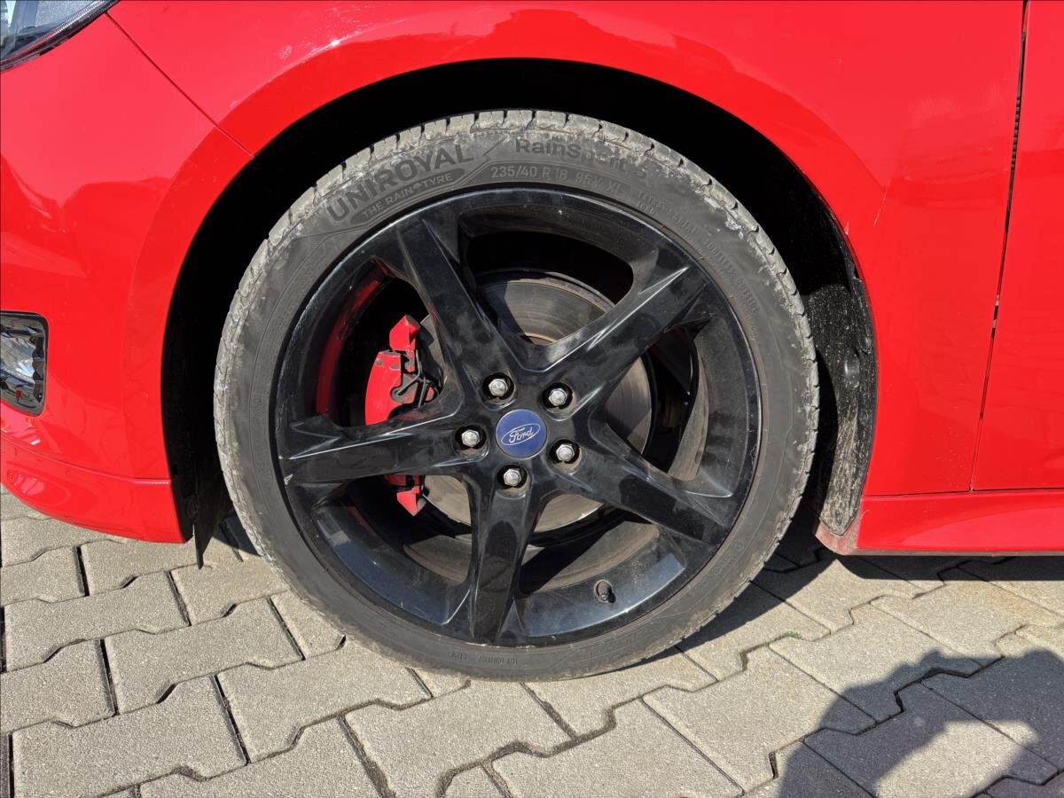 Ford Focus Hatchback 1,5 l 110 kw