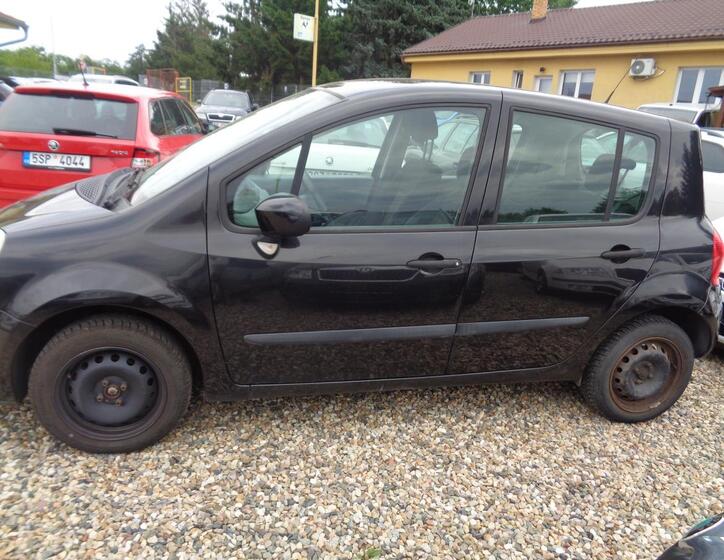 Renault Modus 7