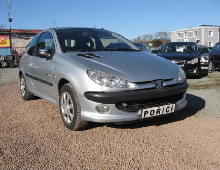 Peugeot 206 Hatchback 1,6 l 80 kw