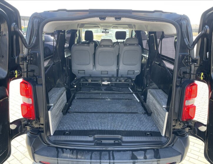 Citroën SpaceTourer Kombi 2,0 l 110 kw