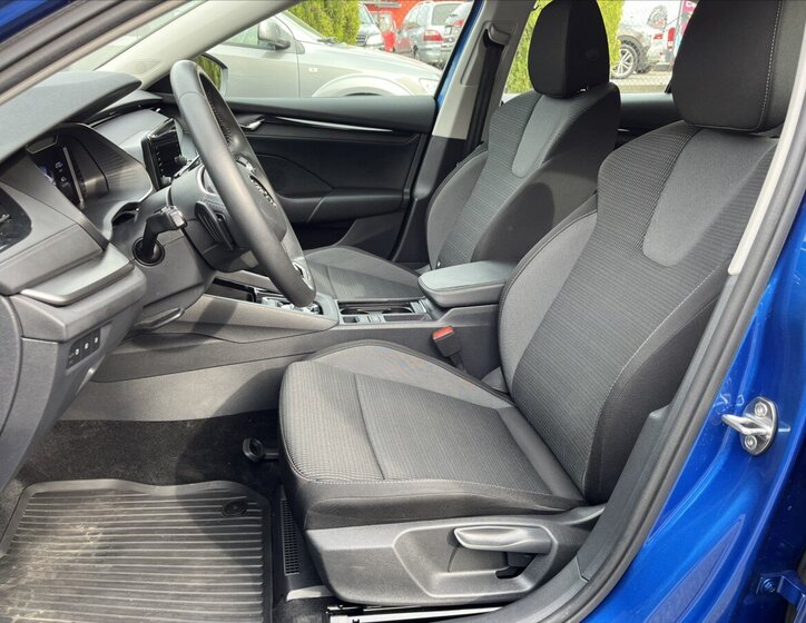 Škoda Octavia Sedan / Limuzína 1,5 l 110 kw