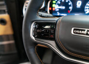 Jeep Grand Wagoneer SUV 6,4 l 351 kw