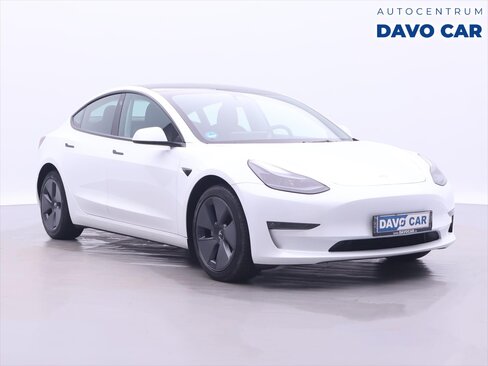 Tesla Model 3 Sedan / Limuzína 0,0 366 kw