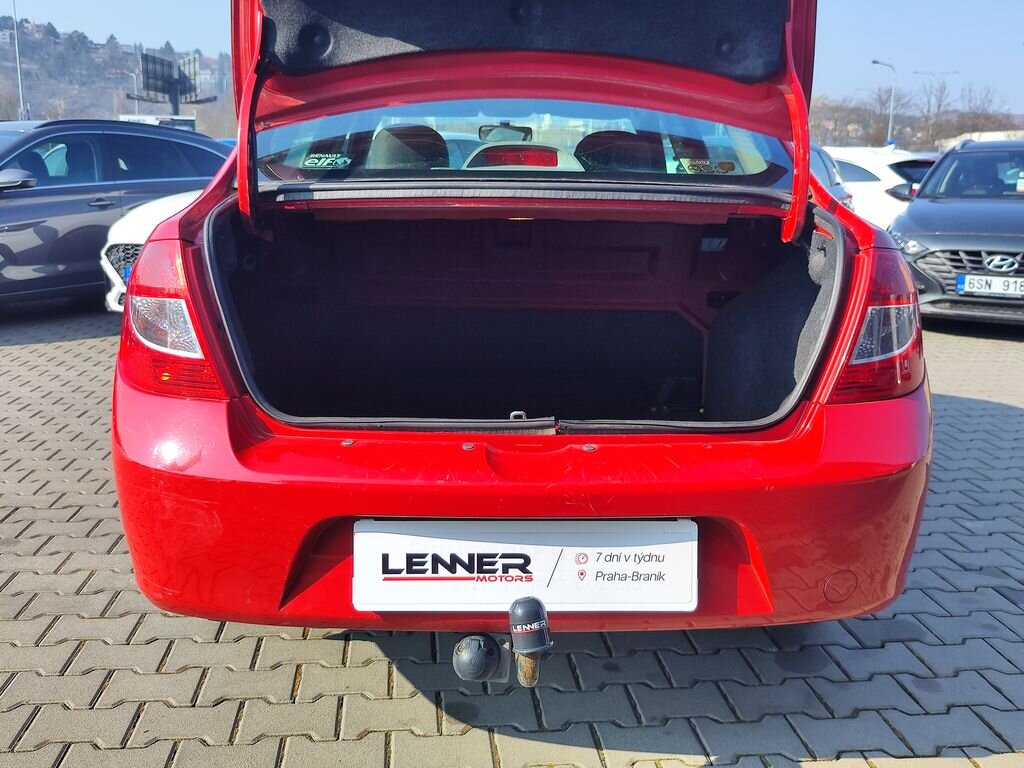 Renault Thalia Sedan / Limuzína 1,1 l 55 kw