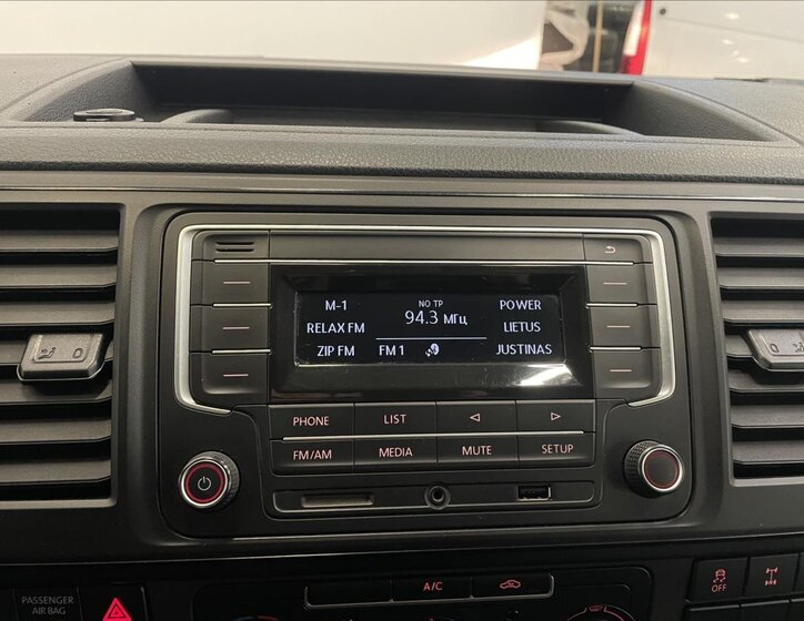 Volkswagen Transporter Kombi 2,0 l 110 kw