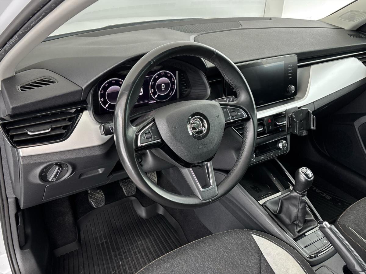 Škoda Scala Hatchback 1,6 l 85 kw