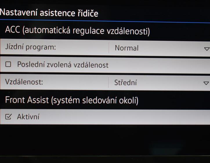 Volkswagen Touran 24