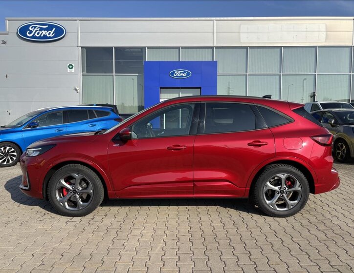 Ford Kuga SUV / Terénní 1,5 l 110 kw