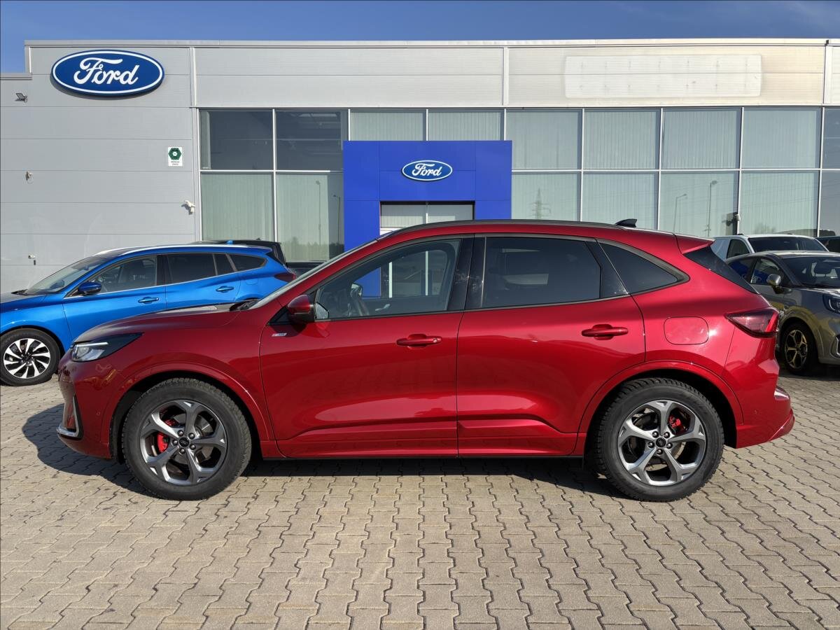 Ford Kuga SUV / Terénní 1,5 l 110 kw