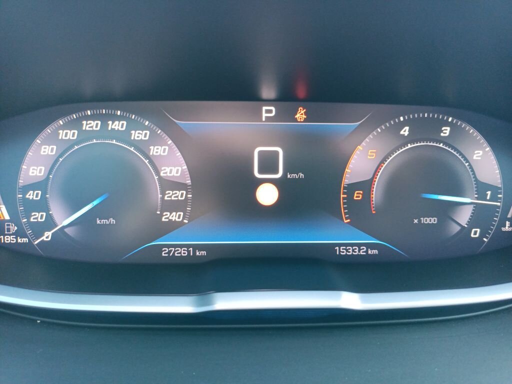 Peugeot 5008 SUV / Terénní 1,5 l 96 kw