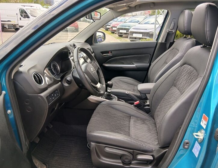 Suzuki Vitara SUV / Terénní 1,4 l 95 kw