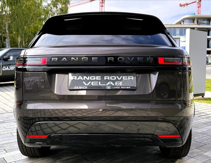 Land Rover Range Rover Velar SUV / Terénní 2,0 l 150 kw