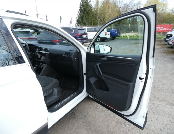 Volkswagen Tiguan SUV / Terénní 2,0 l 140 kw