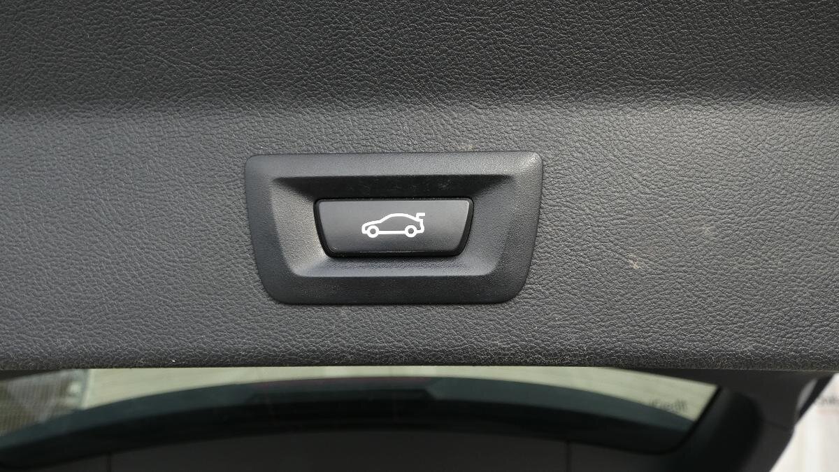 BMW X3 SUV / Terénní 2,0 l 140 kw