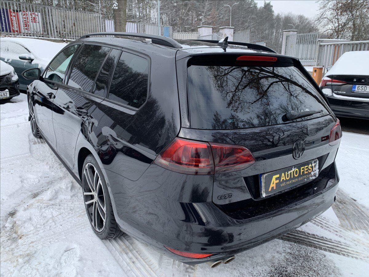 Volkswagen Golf Kombi 2,0 l 135 kw