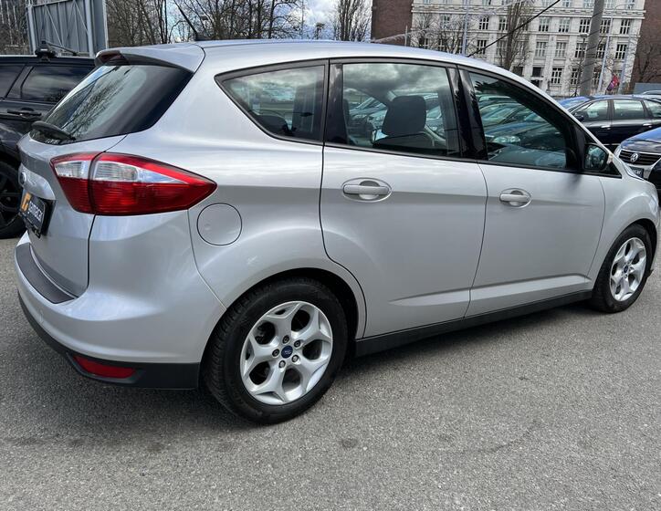 Ford C-MAX 17