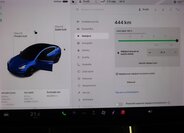 Tesla Model 3 21