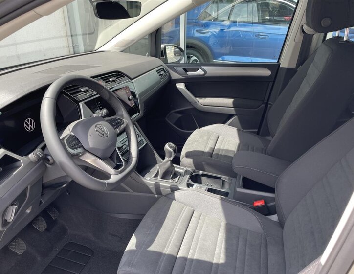 Volkswagen Touran 10
