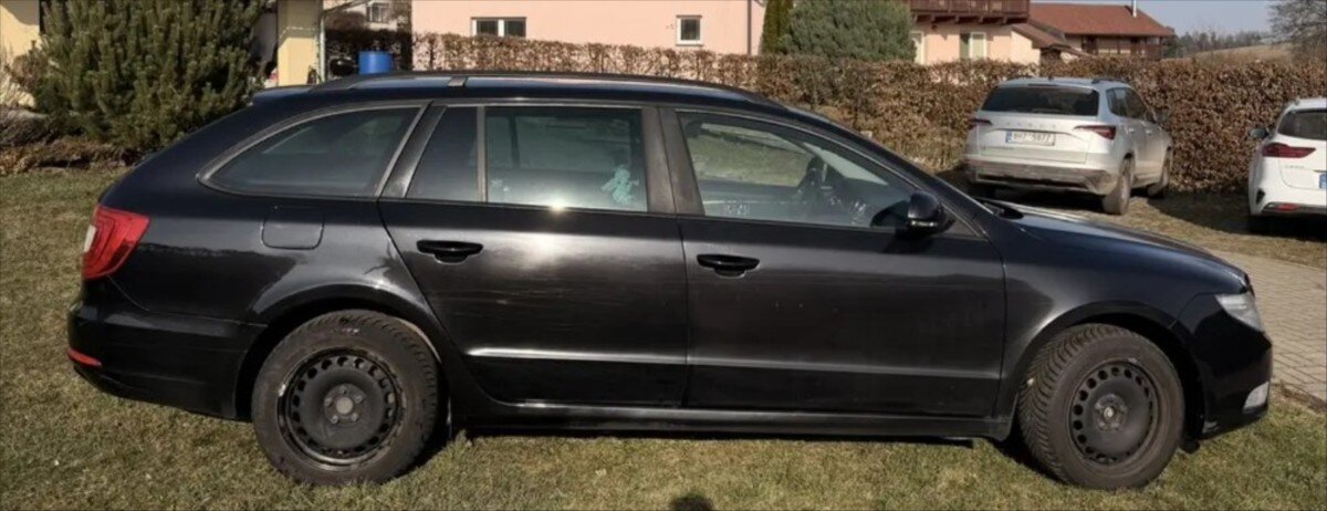 Škoda Superb Kombi 2,0 l 103 kw
