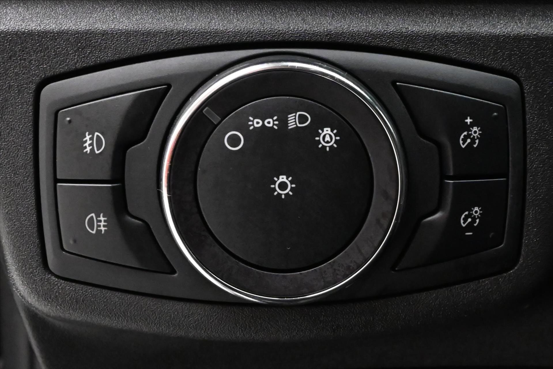 Ford Mondeo Kombi 2,0 l 140 kw