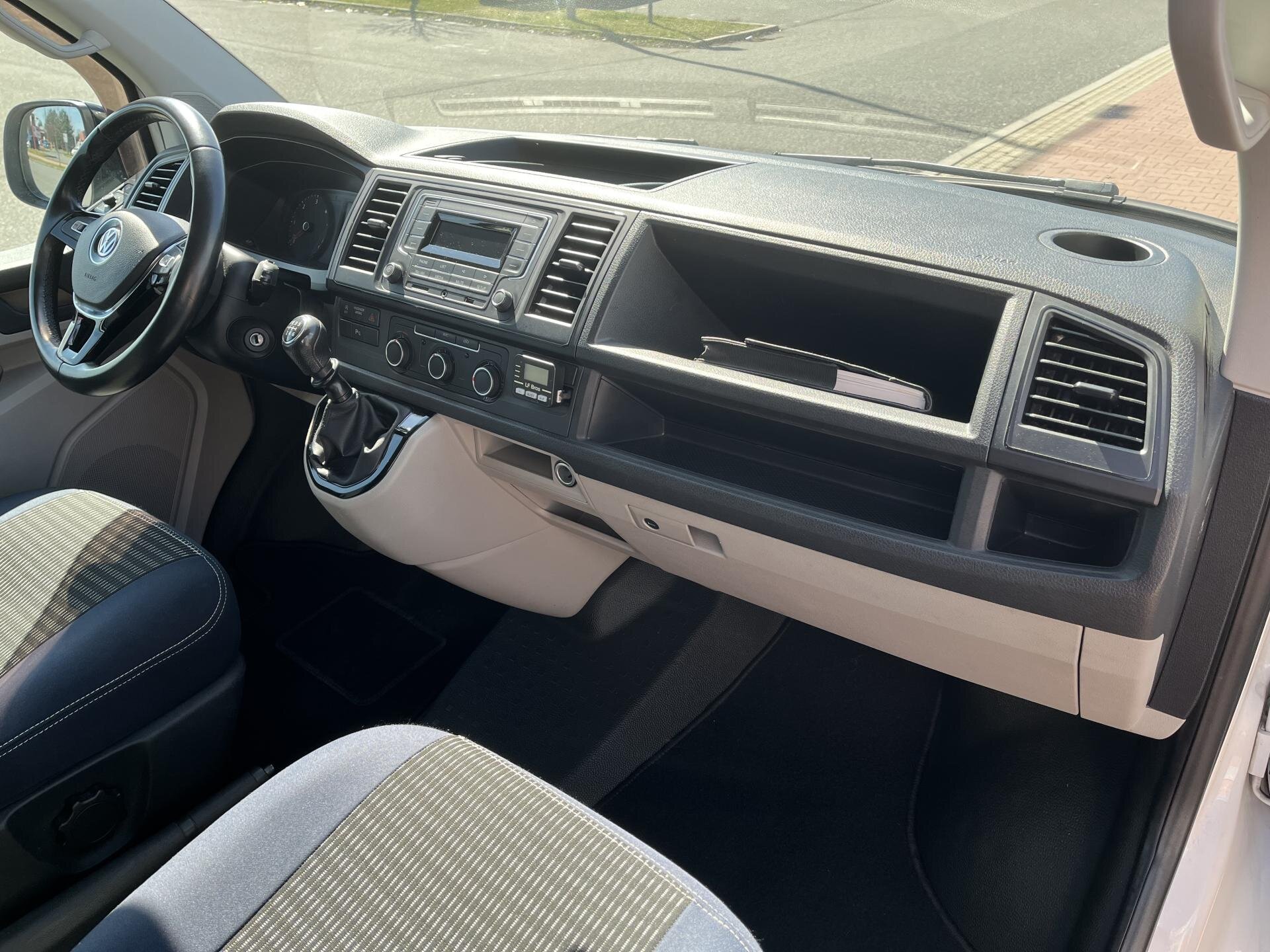 Volkswagen Transporter Kombi 2,0 l 110 kw