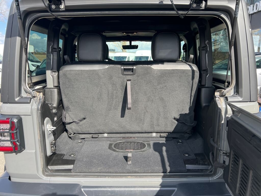 Jeep Wrangler SUV / Terénní 2,0 l 200 kw